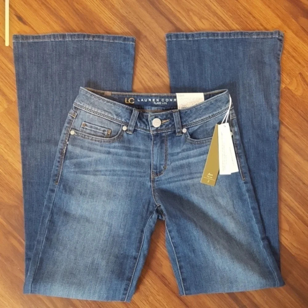 LC Lauren Conrad Flare Leg Y2K Stretch Jeans - Picture 1 of 3